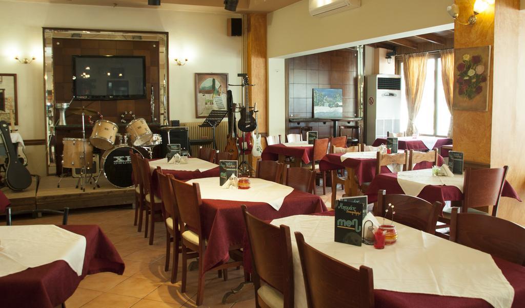 Stavrodromi Hotel إيغومينيتسا المظهر الخارجي الصورة